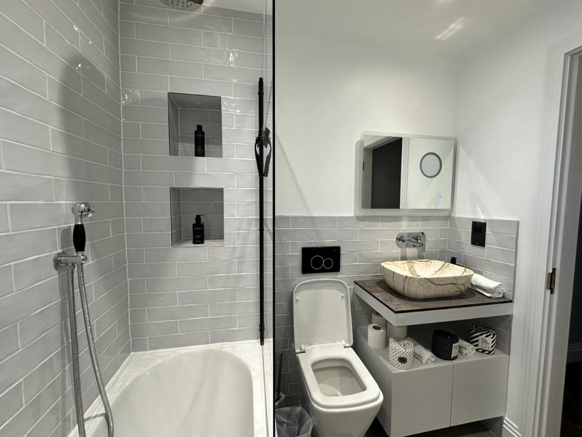 A Luxury 2 Bedroom Apartment Barnet Eksteriør bilde
